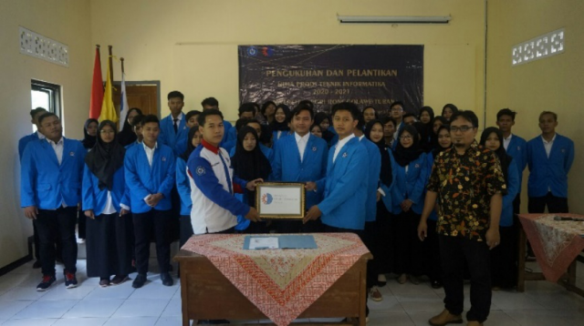 Pelantikan Pengurus Baru Hima Prodi Teknik Informatika  HIMA-TIF Periode 2019-2020