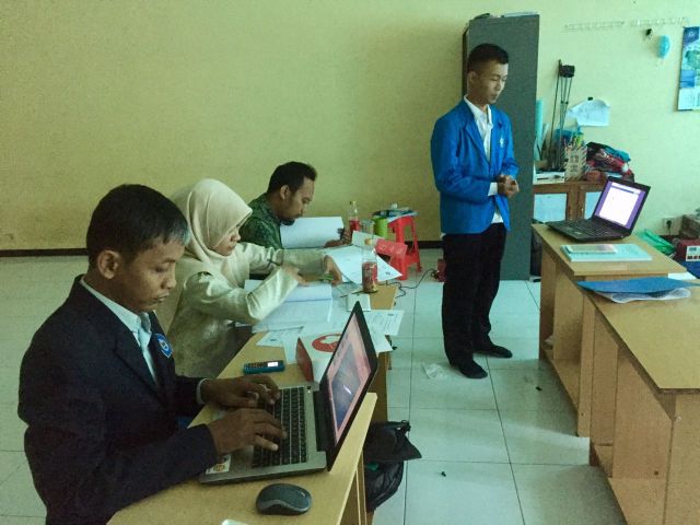 Ujian Akhir Mahasiswa Teknik Informatika - Unirow